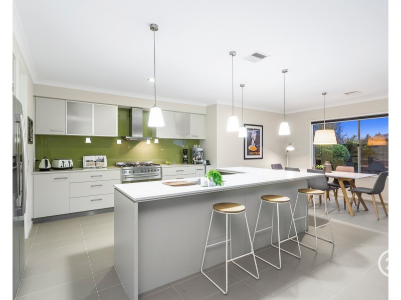 12 Surrey Grove, Point Cook VIC 3030