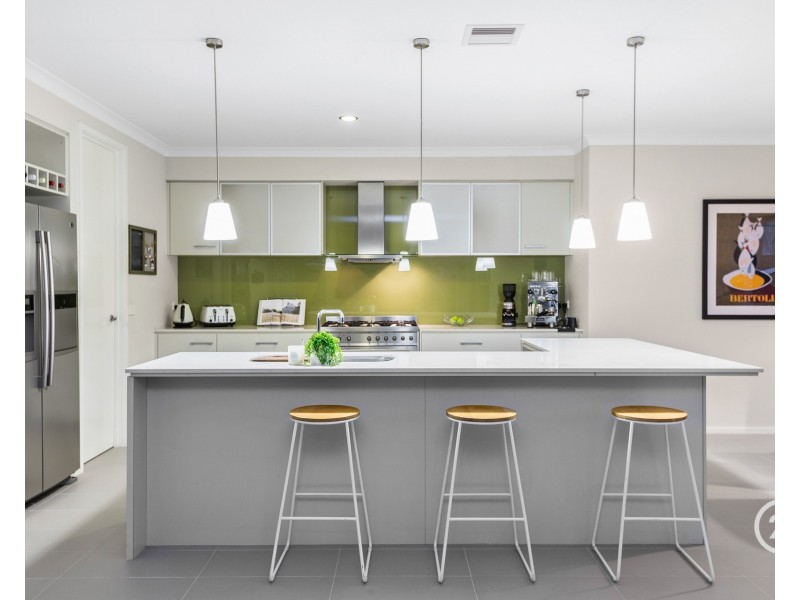 12 Surrey Grove, Point Cook VIC 3030