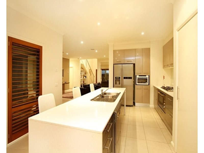 226 Sanctuary Lakes North Boulevard, Point Cook VIC 3030