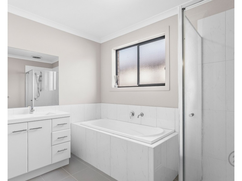 40 Cindia Crescent, Tarneit VIC 3029