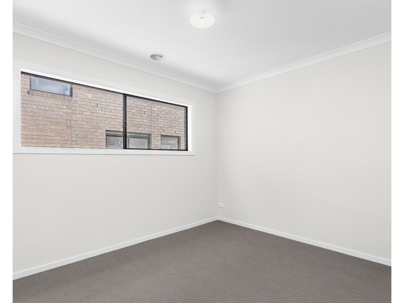 14 Pilatus Crescent, Point Cook VIC 3030