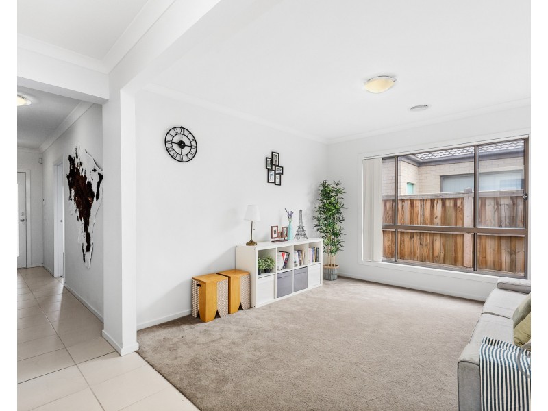 158 Haze Dr, Point Cook VIC 3030