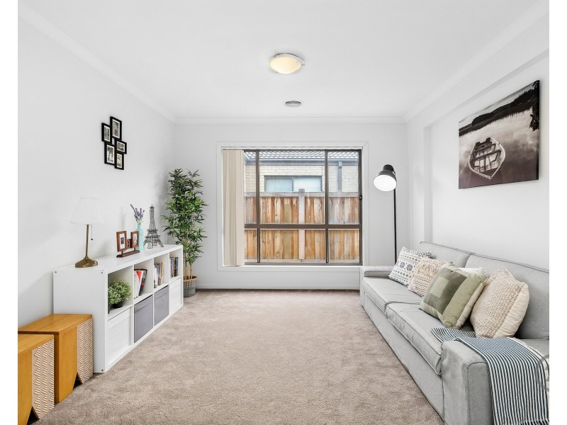 158 Haze Dr, Point Cook VIC 3030