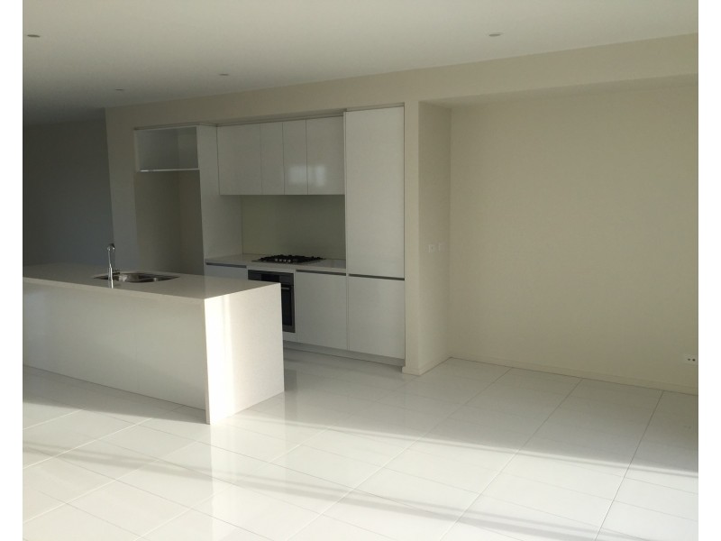 82 Ashcroft Avenue, Williams Landing VIC 3027