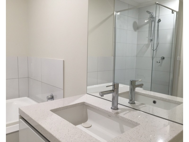 82 Ashcroft Avenue, Williams Landing VIC 3027