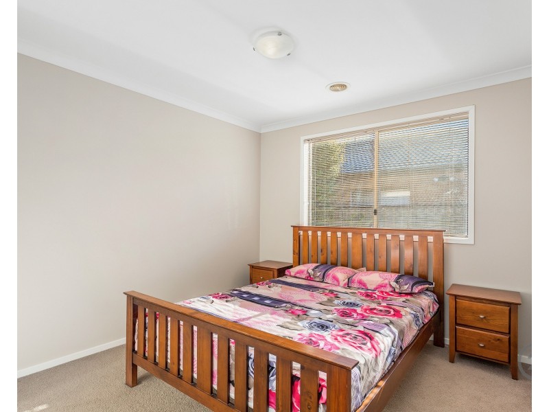 44 Breasley Parkway, Point Cook VIC 3030