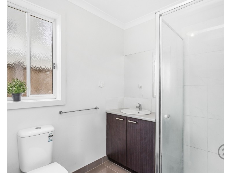 17 Sorrenberg Street, Point Cook VIC 3030