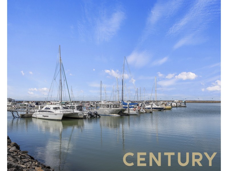 220/33 Quay Boulevard, Werribee South VIC 3030