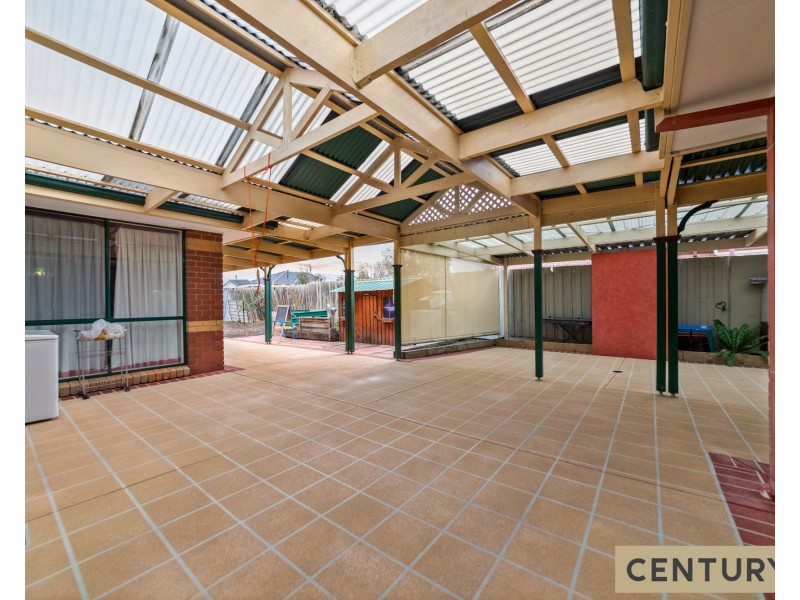 38 Wildflower Crescent, Hoppers Crossing VIC 3029