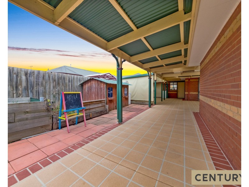 38 Wildflower Crescent, Hoppers Crossing VIC 3029