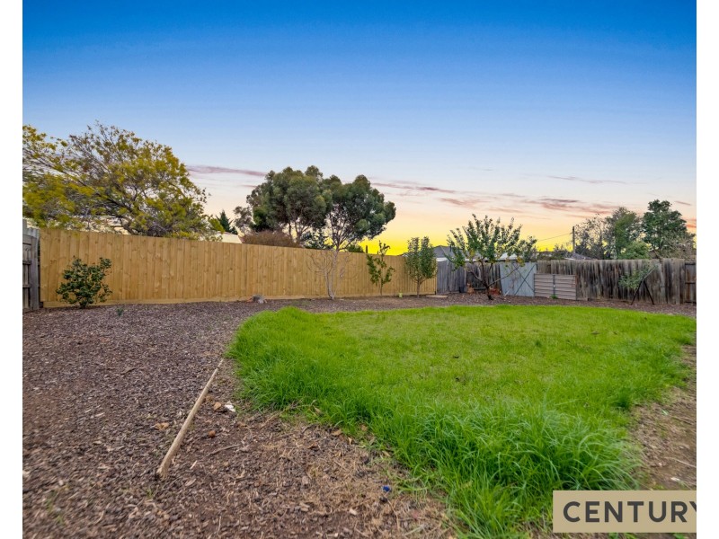 38 Wildflower Crescent, Hoppers Crossing VIC 3029