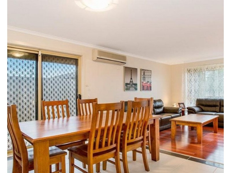 13 Newbury Street, Werribee VIC 3030