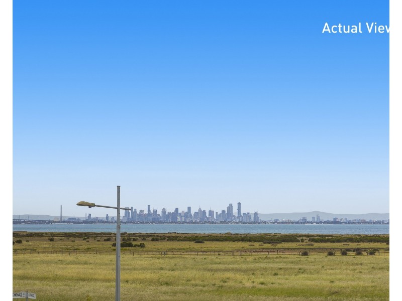 34 Hutchence Drive, Point Cook VIC 3030