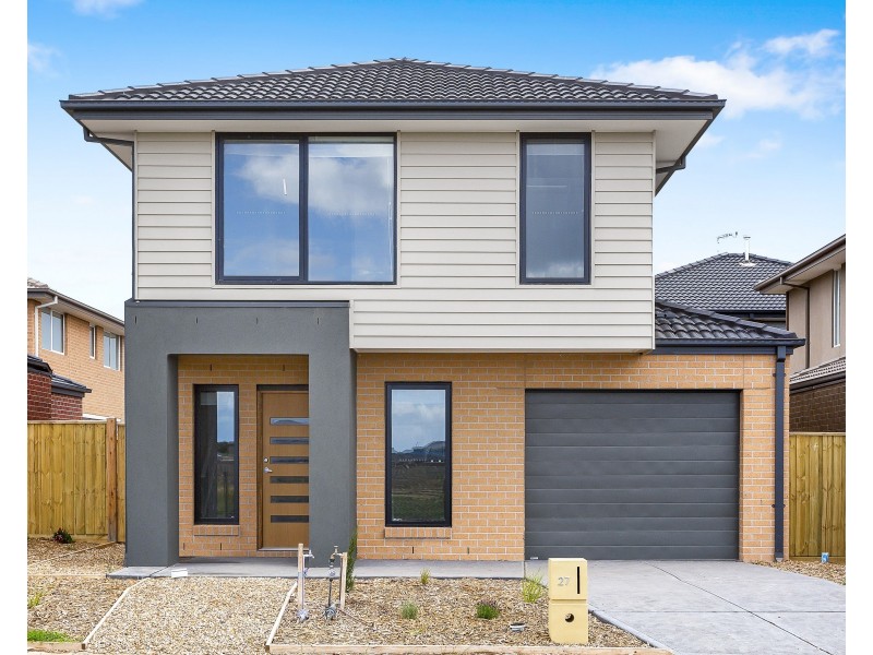 27 Waldorf Avenue, Point Cook VIC 3030