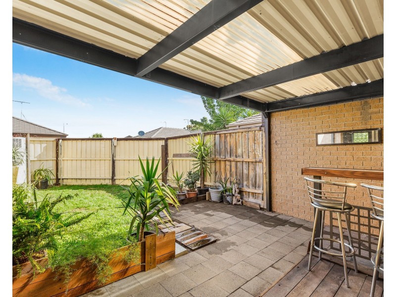 21/3 Campaspe Way, Point Cook VIC 3030
