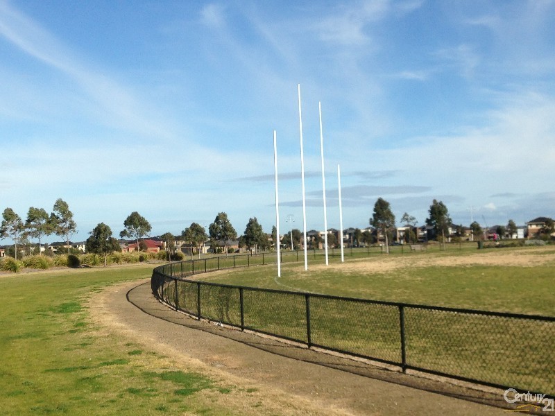 29 Whisper Boulevard, Point Cook VIC 3030