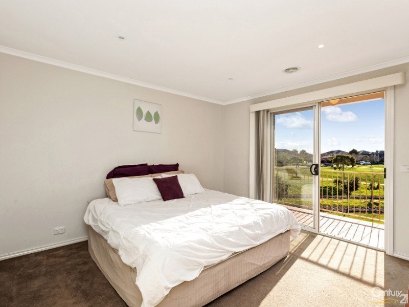 29 Lincoln Heath Boulevard, Point Cook VIC 3030