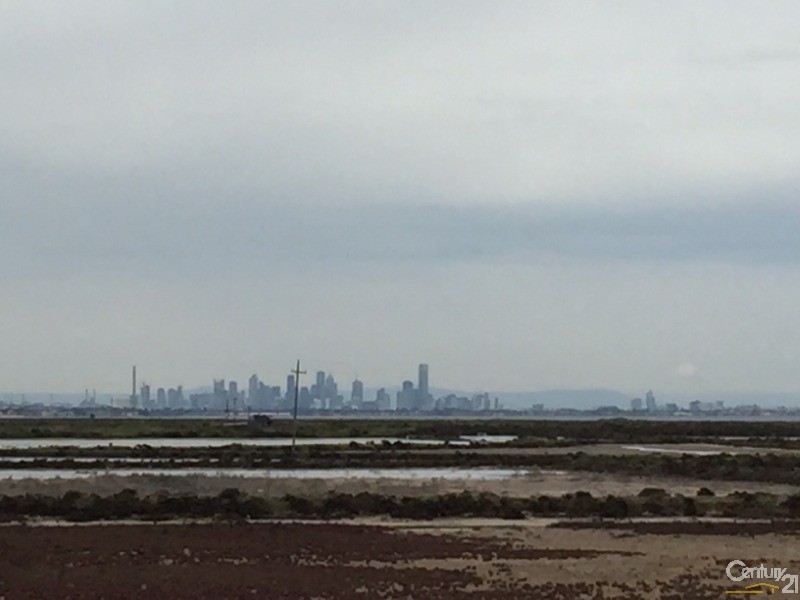 22 Outrigger Court, Sanctuary Lakes VIC 3030