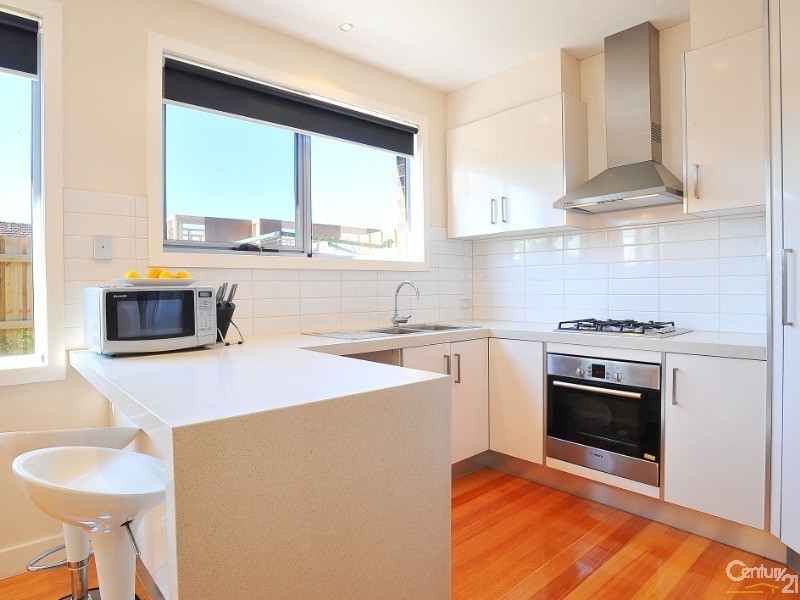 46 Blenheim Road, Newport VIC 3015