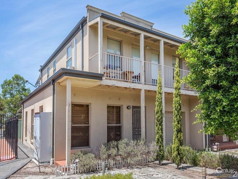 20/14 Mickleton Grove, Point Cook VIC 3030