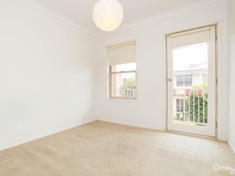 20/14 Mickleton Grove, Point Cook VIC 3030