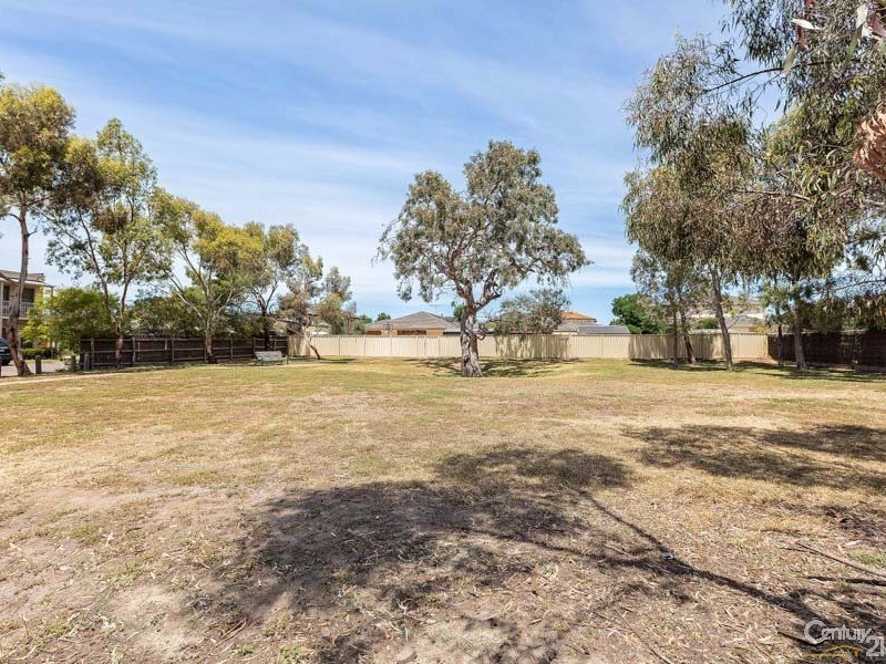 20/14 Mickleton Grove, Point Cook VIC 3030