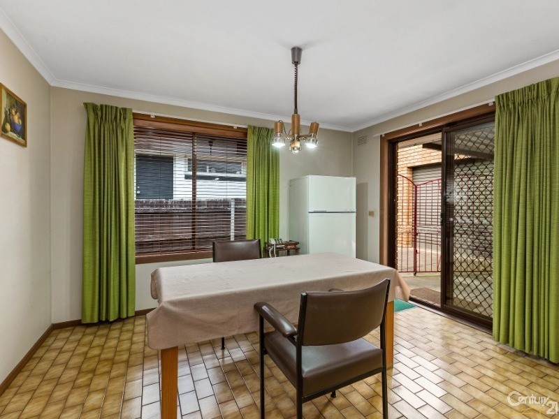 28 Merton Street, Altona Meadows VIC 3028