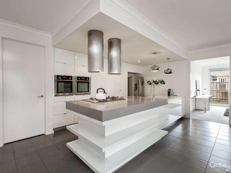 21 De Havilland Circuit, Williams Landing VIC 3027