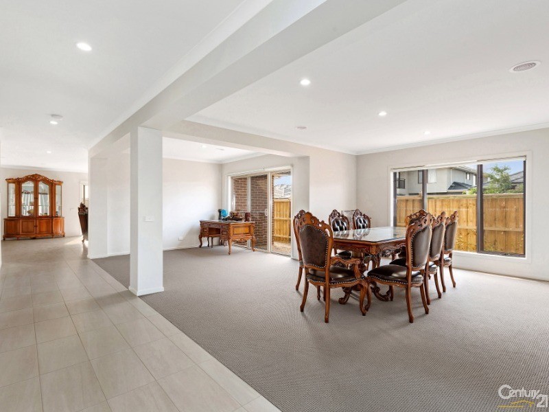 29 Darlington Drive, Williams Landing VIC 3027