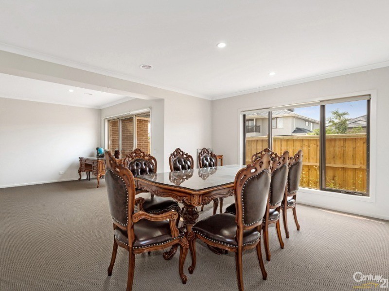 29 Darlington Drive, Williams Landing VIC 3027