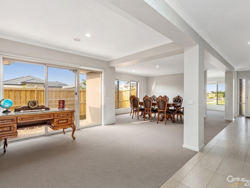 29 Darlington Drive, Williams Landing VIC 3027