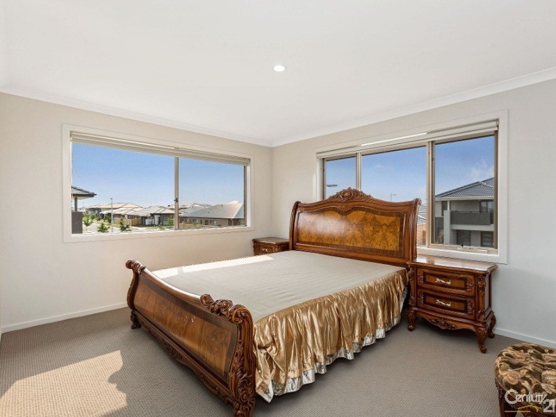 29 Darlington Drive, Williams Landing VIC 3027