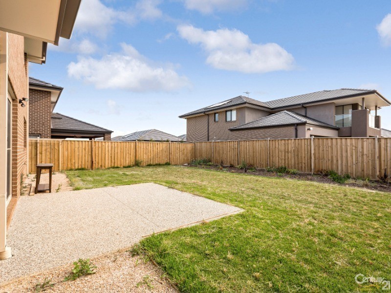 29 Darlington Drive, Williams Landing VIC 3027