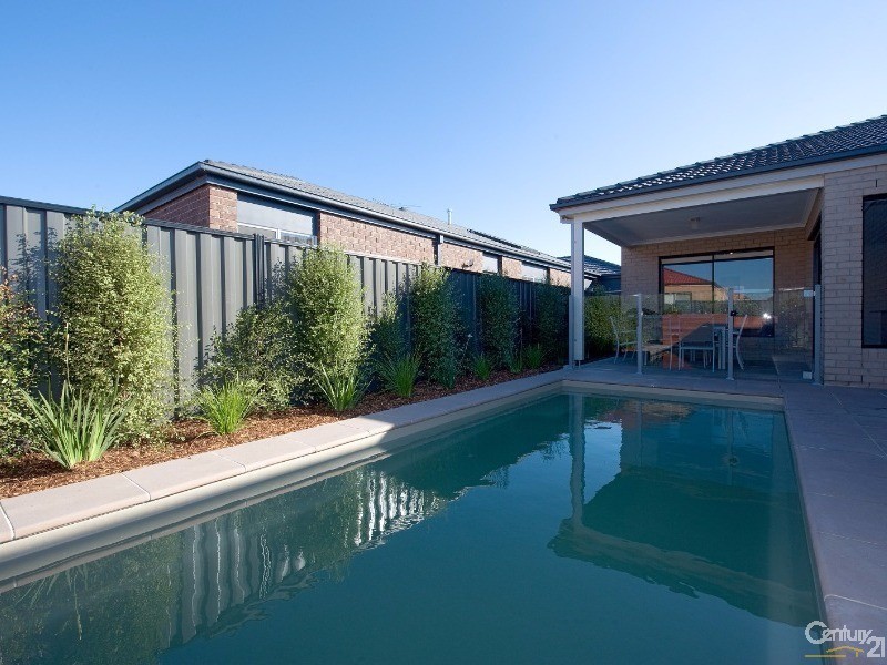 20 Bevan Court, Point Cook VIC 3030