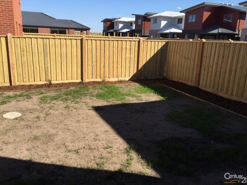 7 Brookdale Road, Point Cook VIC 3030