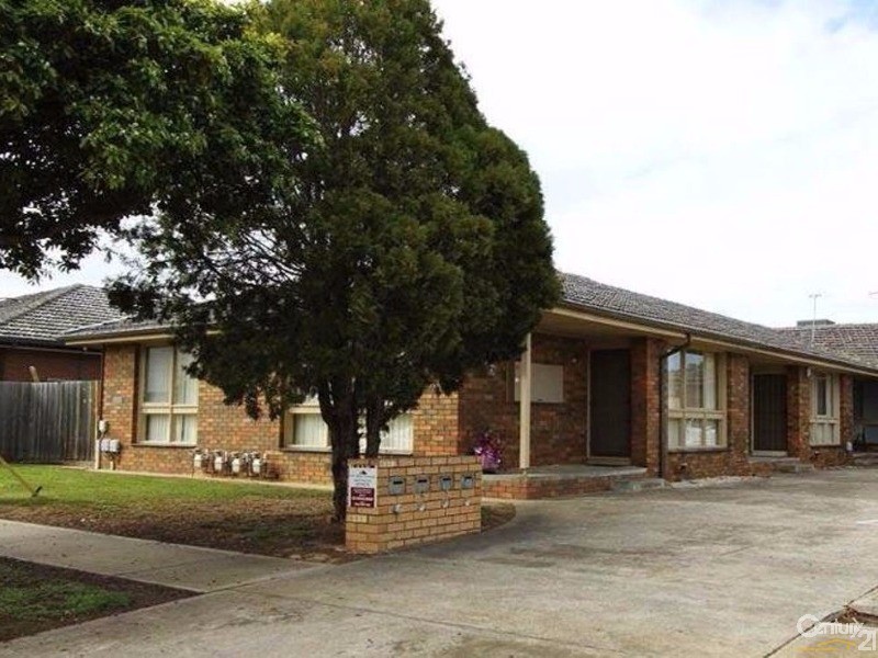 2/11B Edgar Street, Werribee VIC 3030