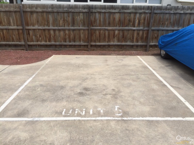 5/293 Princes Highway, Werribee VIC 3030