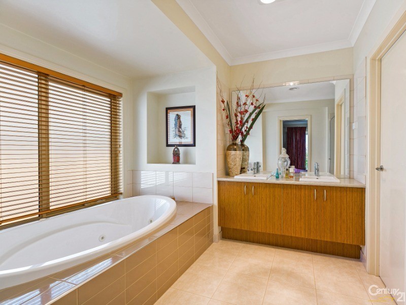 75  Lennon Boulevard, Point Cook VIC 3030