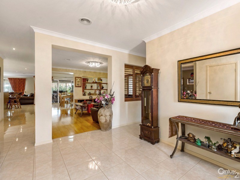 75 Lennon Boulevard, Point Cook VIC 3030