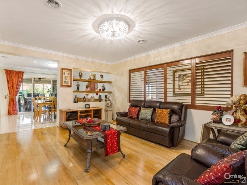 75 Lennon Boulevard, Point Cook VIC 3030