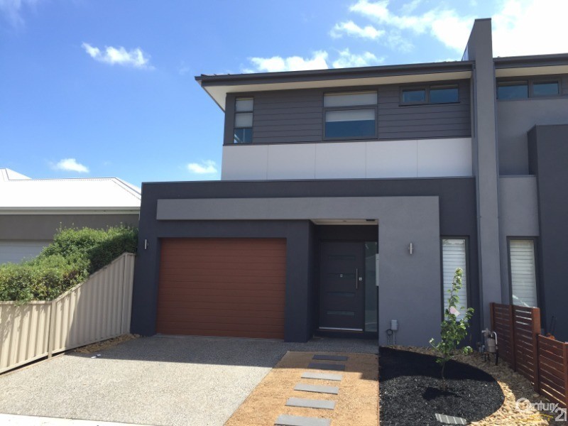 1/7 Lipari Place, Point Cook VIC 3030