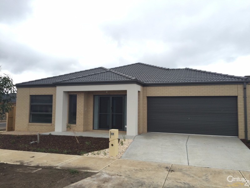 17 Halycon Street, Point Cook VIC 3030