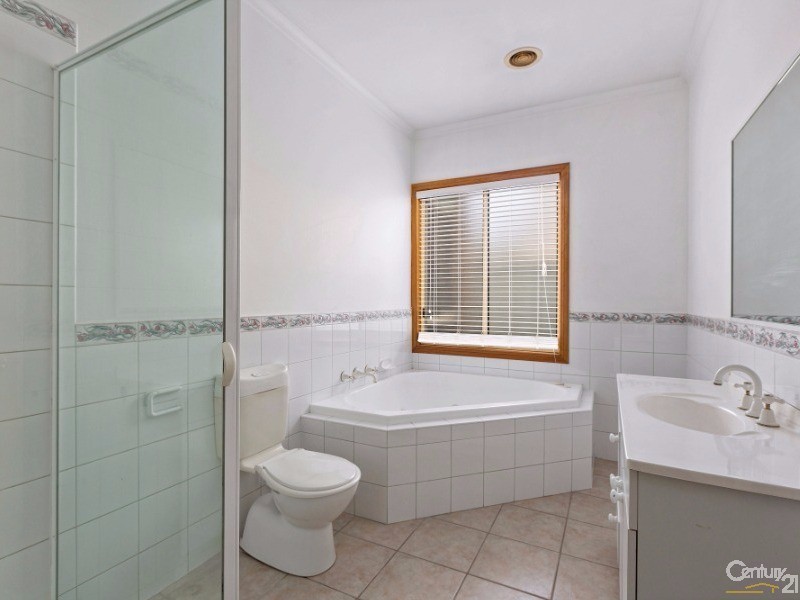 49B New Street, South Kingsville VIC 3015