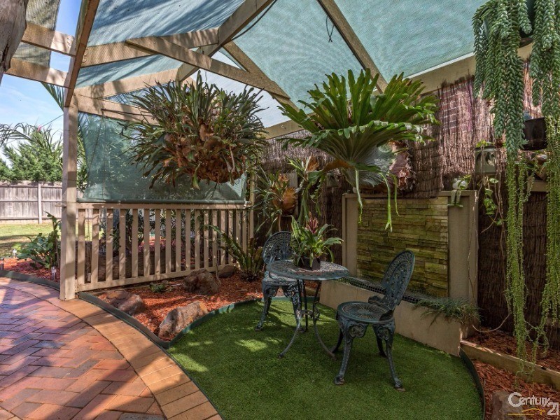 16 Carshalton Court, Hoppers Crossing VIC 3029