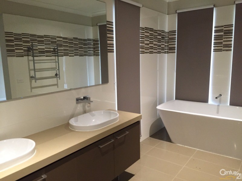 27 Elland Circuit, Truganina VIC 3029