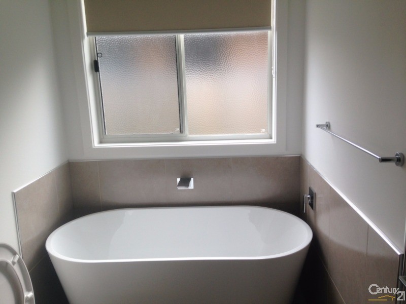 20 Sunnybank Drive, Point Cook VIC 3030