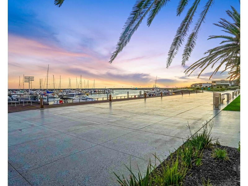 7 Jetty Road, Wyndham Harbour, Werribee South VIC 3030