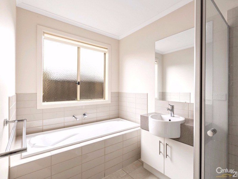 22 Bliss Street, Point Cook VIC 3030