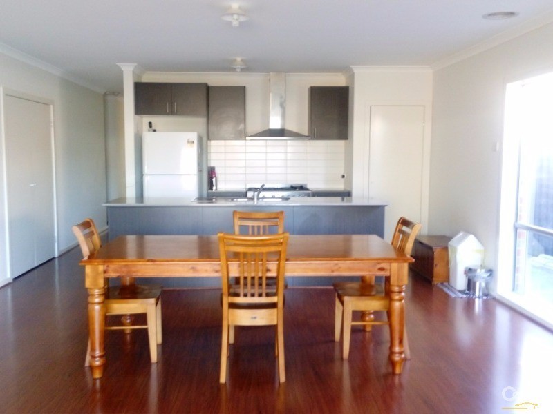 32 Everholme Drive, Truganina VIC 3029