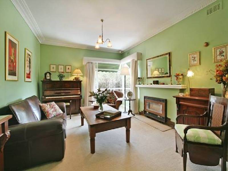 18 Ricourt Avenue, Murrumbeena VIC 3163